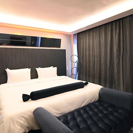 Via Ciragan Hotel Istambul Extérieur photo